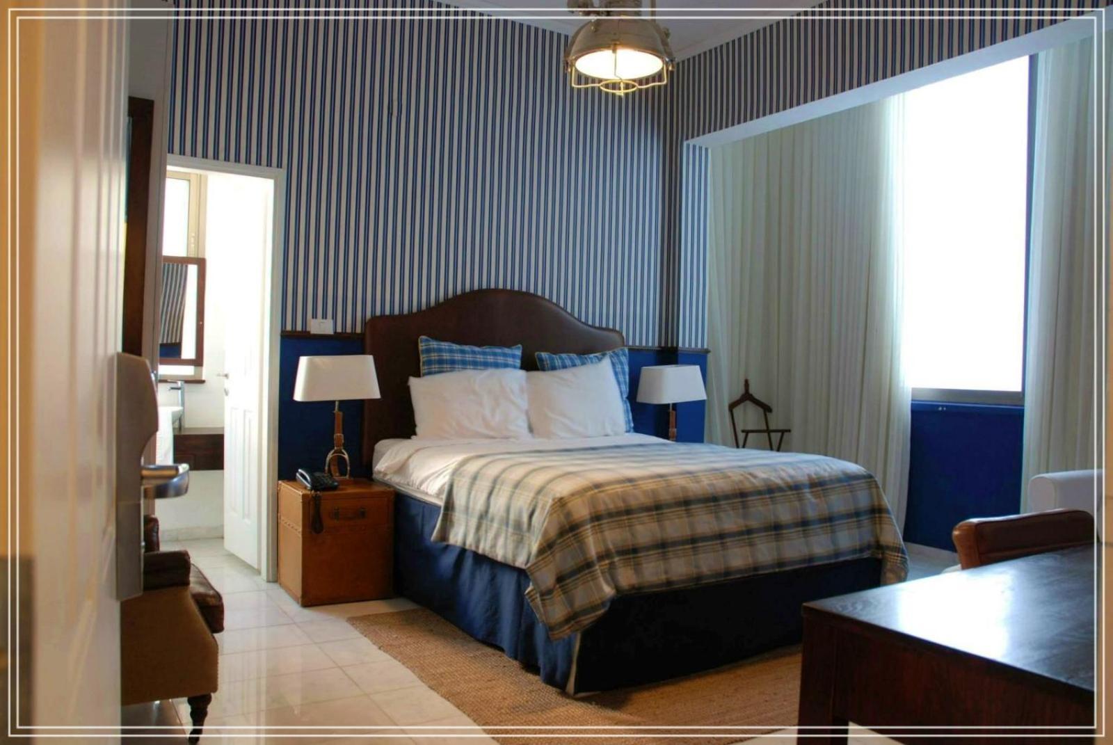 Bugrashov Beach 88 Hotel And Spa Тель-Авив Экстерьер фото