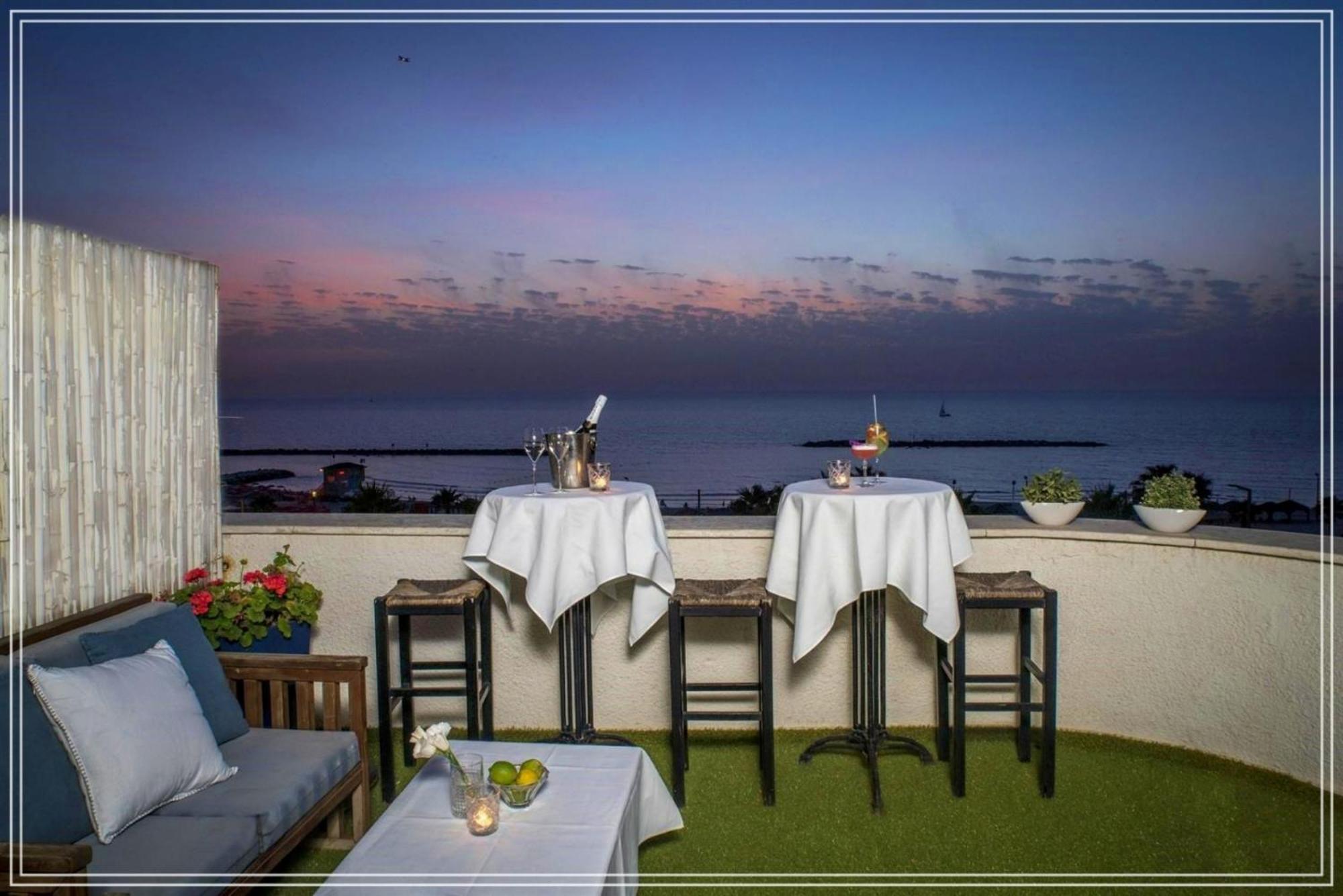 Bugrashov Beach 88 Hotel And Spa Тель-Авив Экстерьер фото